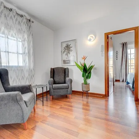 فيلة Palma Canarias أذيخي