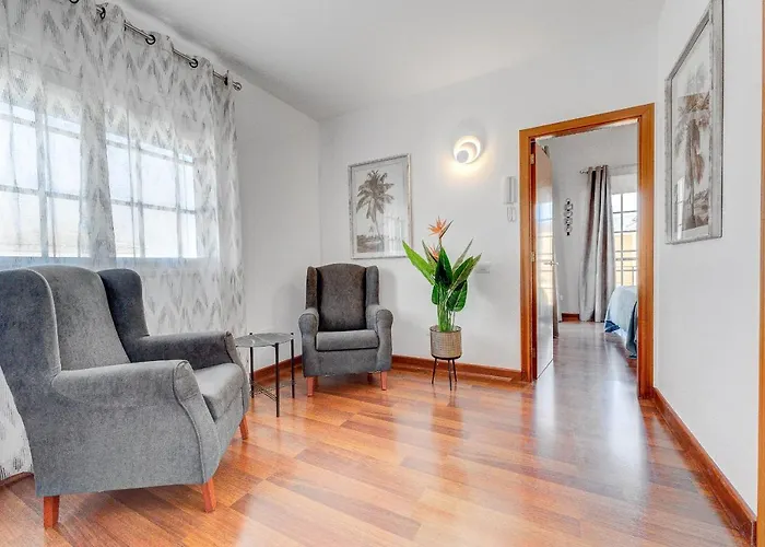 فيلة Palma Canarias أذيخي